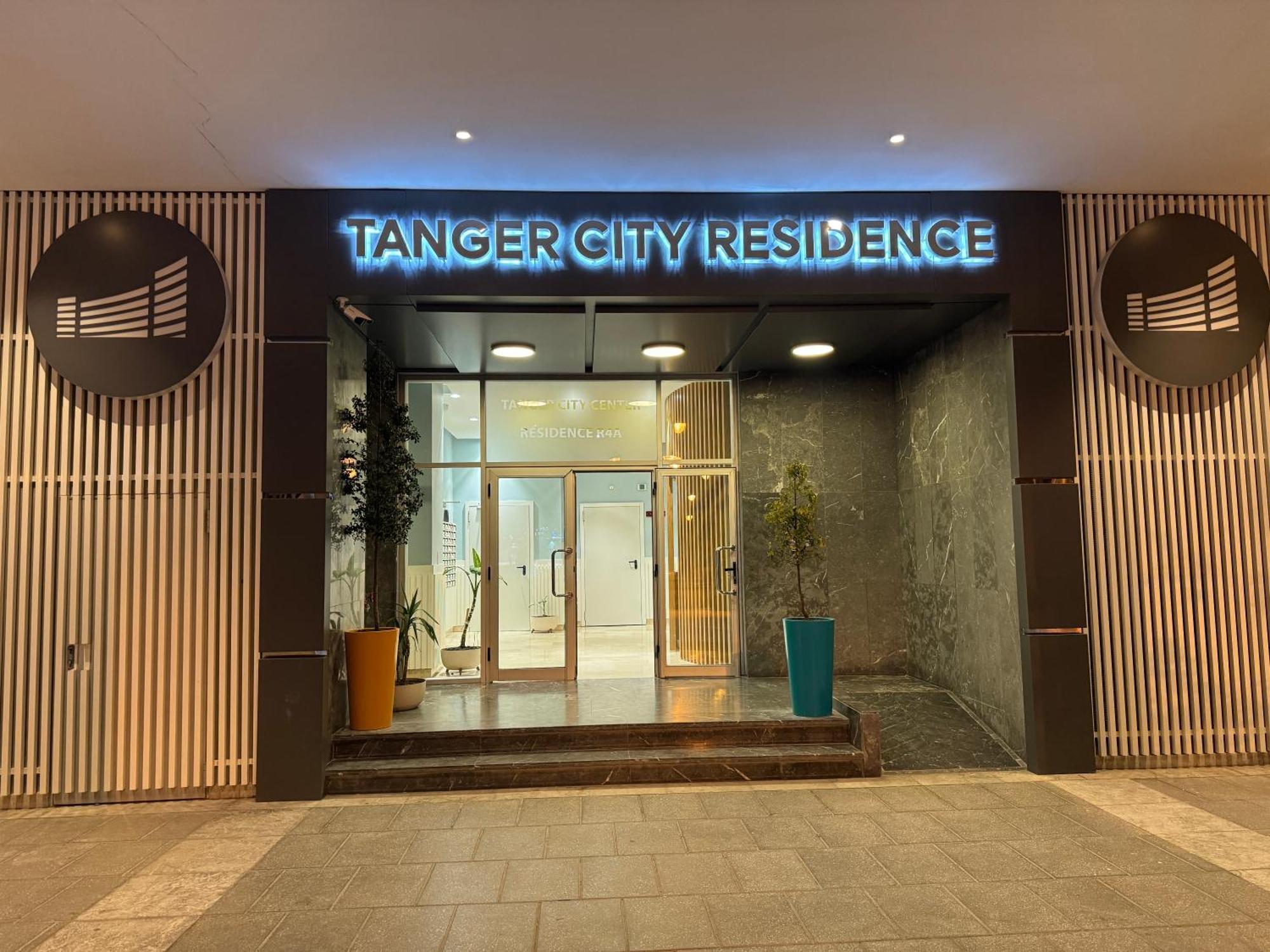 Luxury Apartment Near Tgv Station And The Beach Tánger Exterior foto